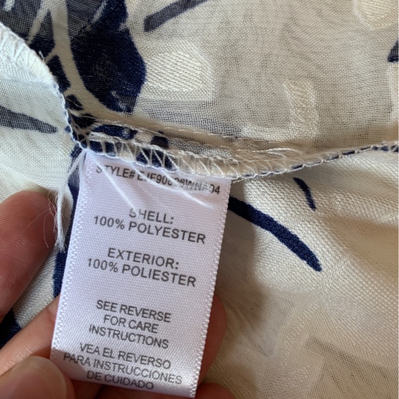 Altar’d State - Navy Blue / White Kimono - Picture 8 of 9